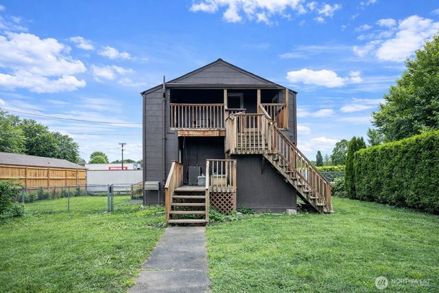 328 330 S Division Street, Auburn, WA 98001