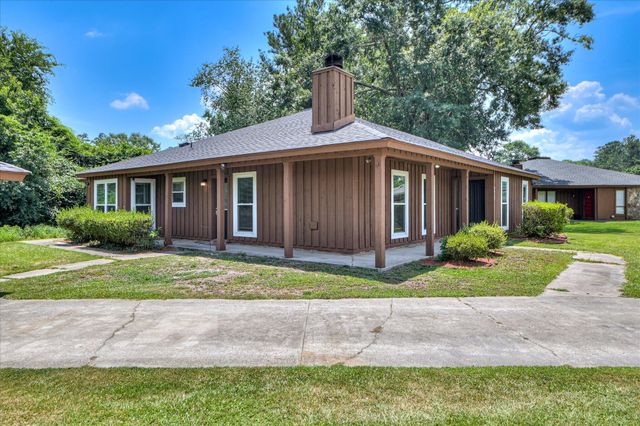 4417 S Goshen Lake Drive, Augusta, GA 30906