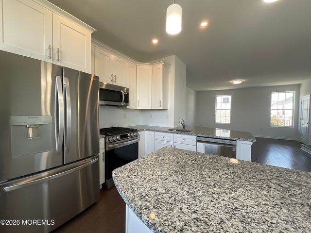 304 Prestige Road 2404, Brick, NJ 08723