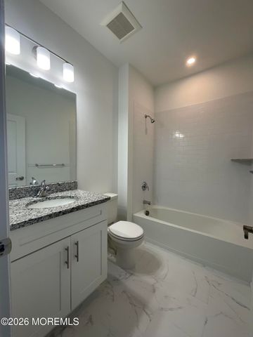 304 Prestige Road 2404, Brick, NJ 08723