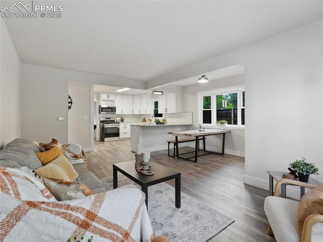 1110 Otteman Court, Colorado Springs, CO 80909