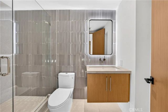 1312 Santanella, Corona Del Mar, CA 92625