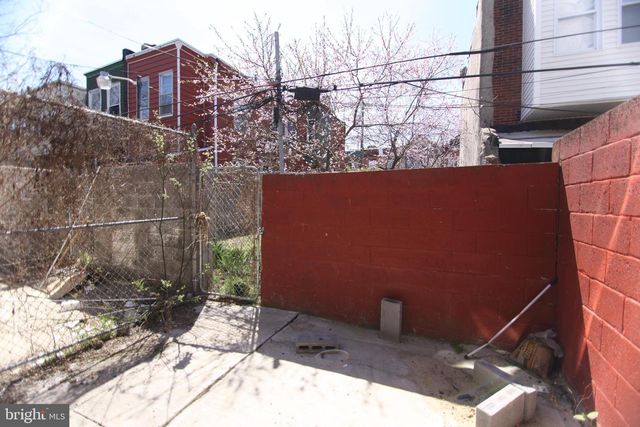 1530 FONTAIN ST, Philadelphia, PA 19121