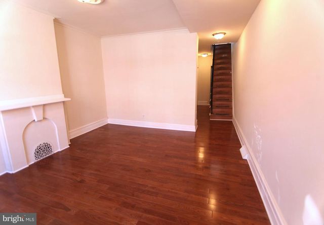 1530 FONTAIN ST, Philadelphia, PA 19121