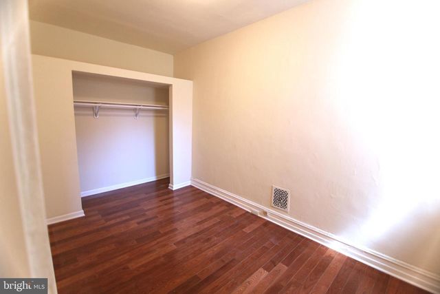 1530 FONTAIN ST, Philadelphia, PA 19121