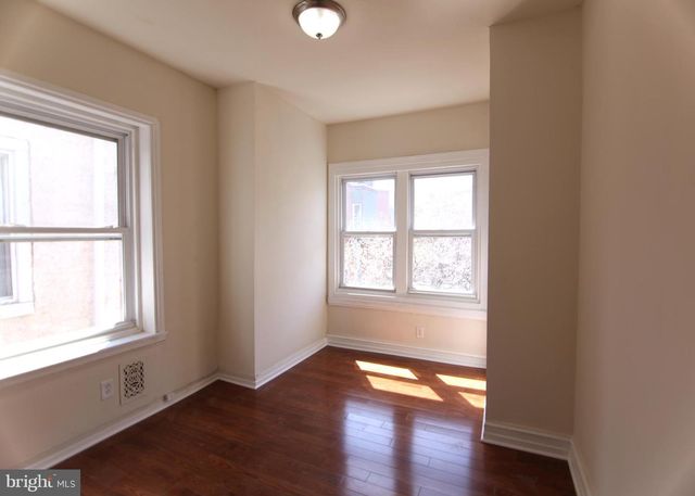 1530 FONTAIN ST, Philadelphia, PA 19121