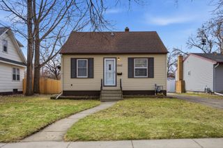 1522 10th Avenue S, Fargo, ND 58103