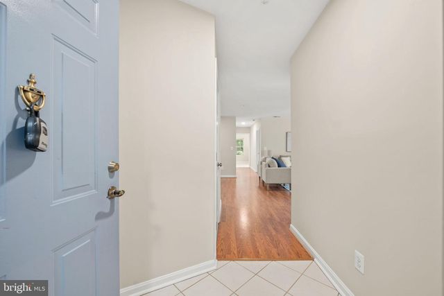 12340 ROSSLARE RIDGE RD #204, Lutherville Timonium, MD 21093