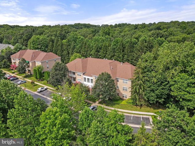 12340 ROSSLARE RIDGE RD #204, Lutherville Timonium, MD 21093