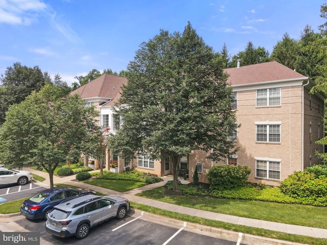 12340 ROSSLARE RIDGE RD #204, Lutherville Timonium, MD 21093