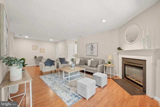 12340 ROSSLARE RIDGE RD #204, Lutherville Timonium, MD 21093