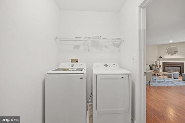 12340 ROSSLARE RIDGE RD #204, Lutherville Timonium, MD 21093