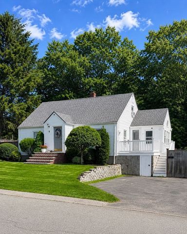 9 Guild Rd, Beverly, MA 01915