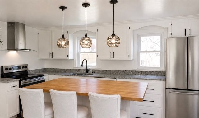 9 Guild Rd, Beverly, MA 01915