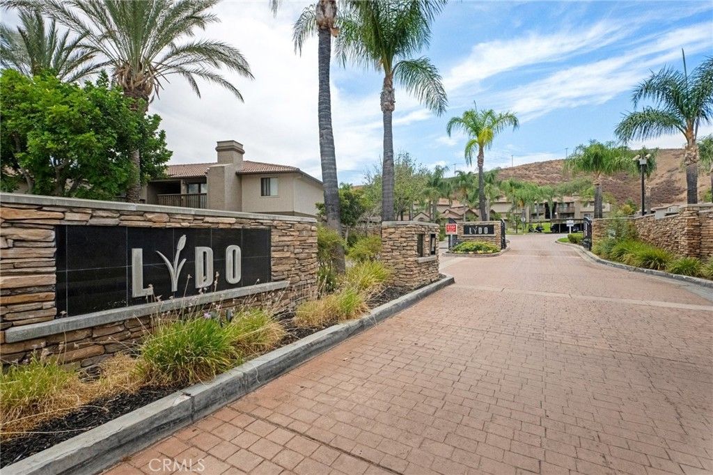 Image 1 of property listing at 1265 Kendall Drive 613, San Bernardino, CA 92407