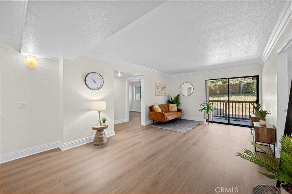 Image 8 of property listing at 1265 Kendall Drive 613, San Bernardino, CA 92407