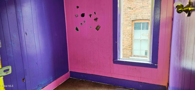 21 Garden Street, Amsterdam, NY 12010