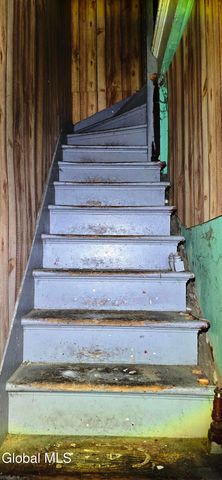 21 Garden Street, Amsterdam, NY 12010