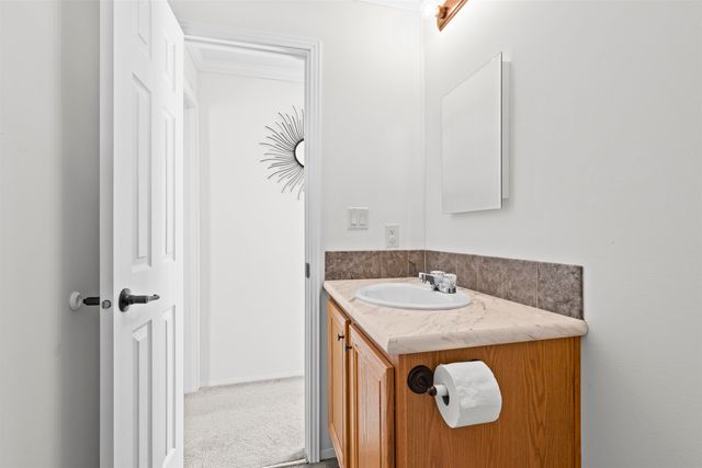 53 Seabreeze Drive, North Hampton, NH 03862