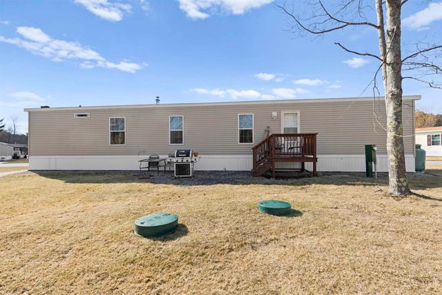 53 Seabreeze Drive, North Hampton, NH 03862