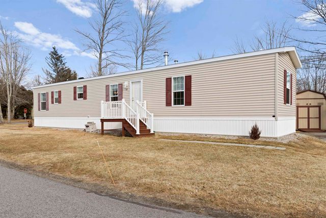 53 Seabreeze Drive, North Hampton, NH 03862