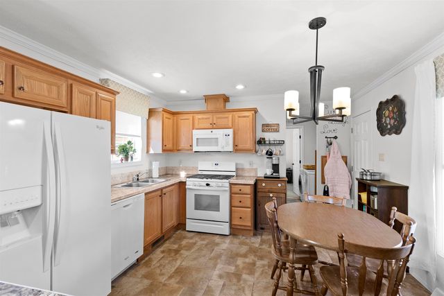 53 Seabreeze Drive, North Hampton, NH 03862