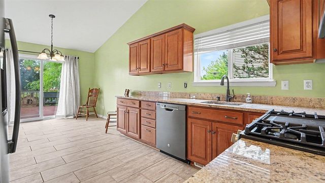 7656 Dover Drive, Ypsilanti, MI 48197