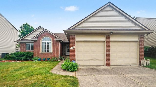 7656 Dover Drive, Ypsilanti, MI 48197