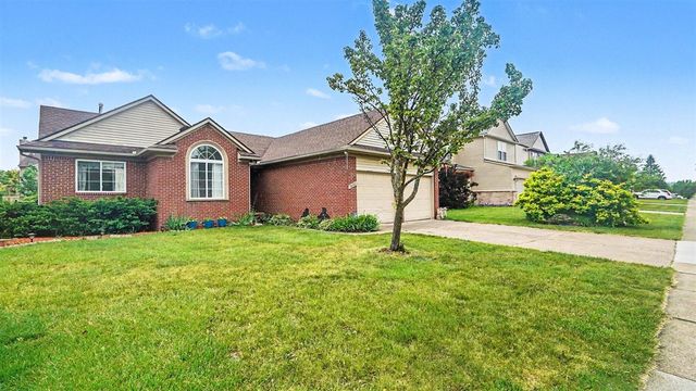 7656 Dover Drive, Ypsilanti, MI 48197