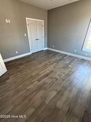 102 Palm Drive, Jacksonville, NC 28546