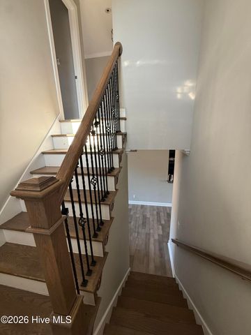 102 Palm Drive, Jacksonville, NC 28546