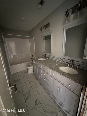 102 Palm Drive, Jacksonville, NC 28546