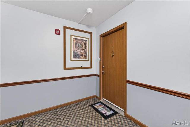 1122 Sunbolt Drive K, St Louis, MO 63129