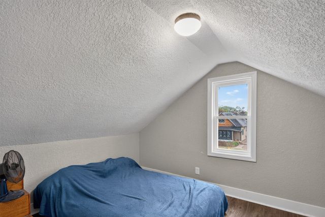 208 8th Street, West Des Moines, IA 50265