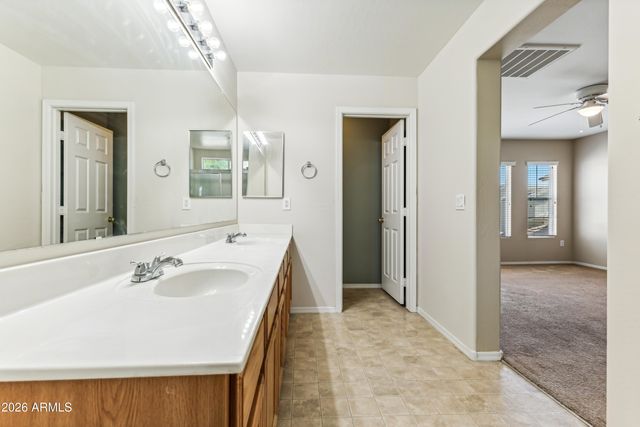3011 W CAVALRY Drive, Phoenix, AZ 85086