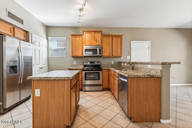 3011 W CAVALRY Drive, Phoenix, AZ 85086