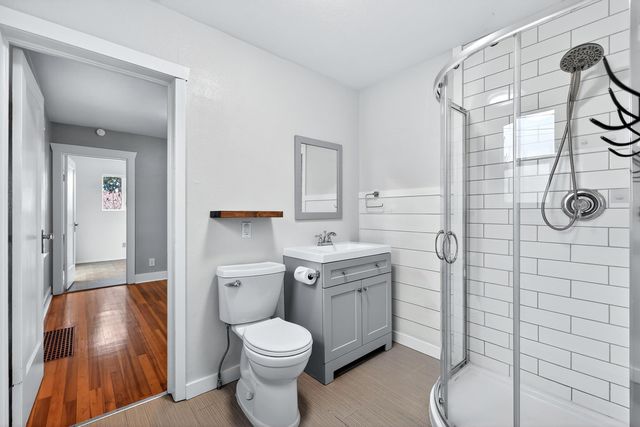 8422 E Liberty Ave, Millwood, WA 99212