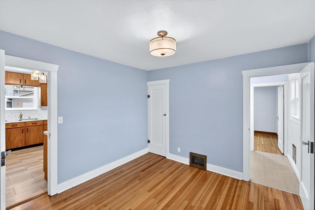 8422 E Liberty Ave, Millwood, WA 99212