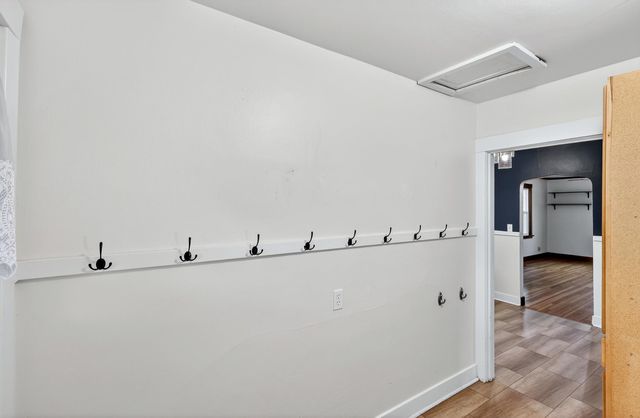 8422 E Liberty Ave, Millwood, WA 99212