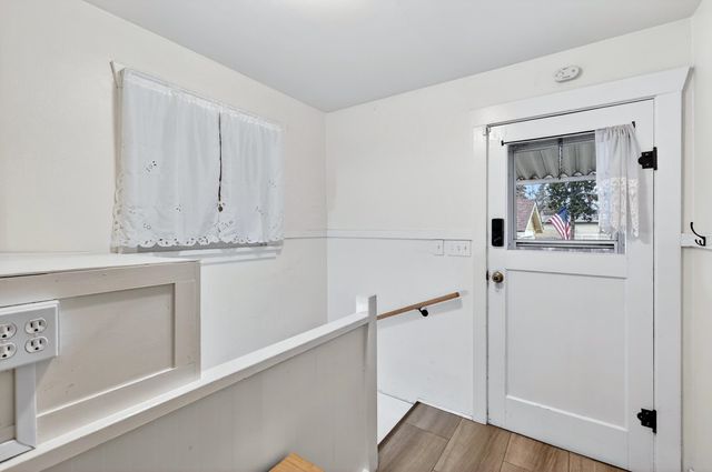 8422 E Liberty Ave, Millwood, WA 99212