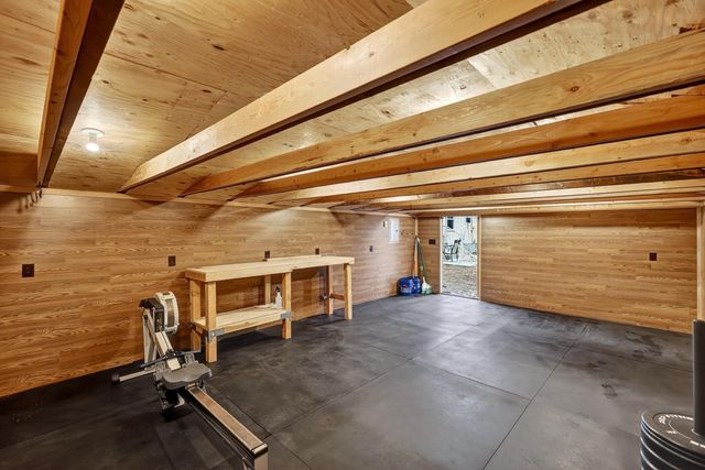 8422 E Liberty Ave, Millwood, WA 99212