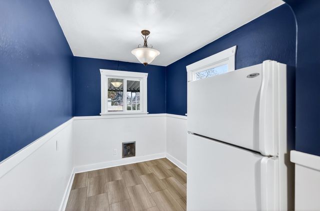 8422 E Liberty Ave, Millwood, WA 99212