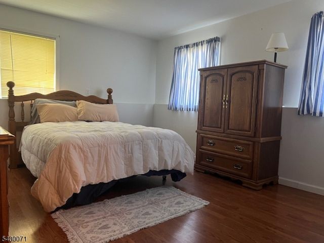 33 Circle Dr, Hamburg Boro, NJ 07419