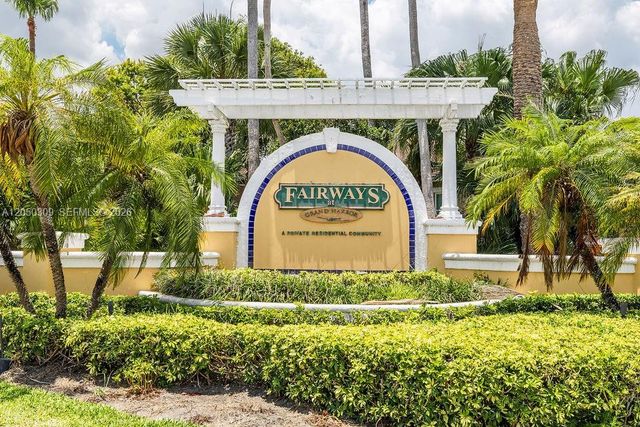 5060 Fairways Cir F101, Vero Beach, FL 32967