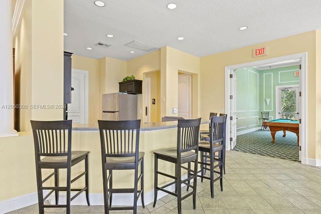 5060 Fairways Cir F101, Vero Beach, FL 32967