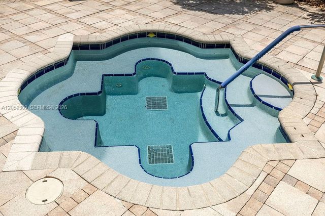 5060 Fairways Cir F101, Vero Beach, FL 32967