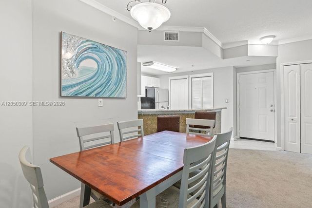 5060 Fairways Cir F101, Vero Beach, FL 32967