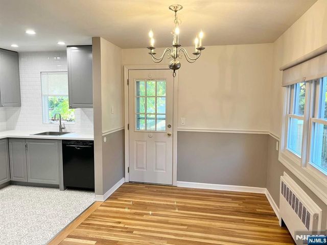 678 Grove Street, Ridgewood, NJ 07450