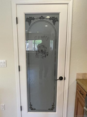 1994 Casablanca Ct., Vista, CA 92081