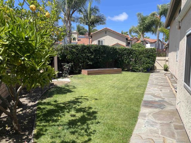 1994 Casablanca Ct., Vista, CA 92081